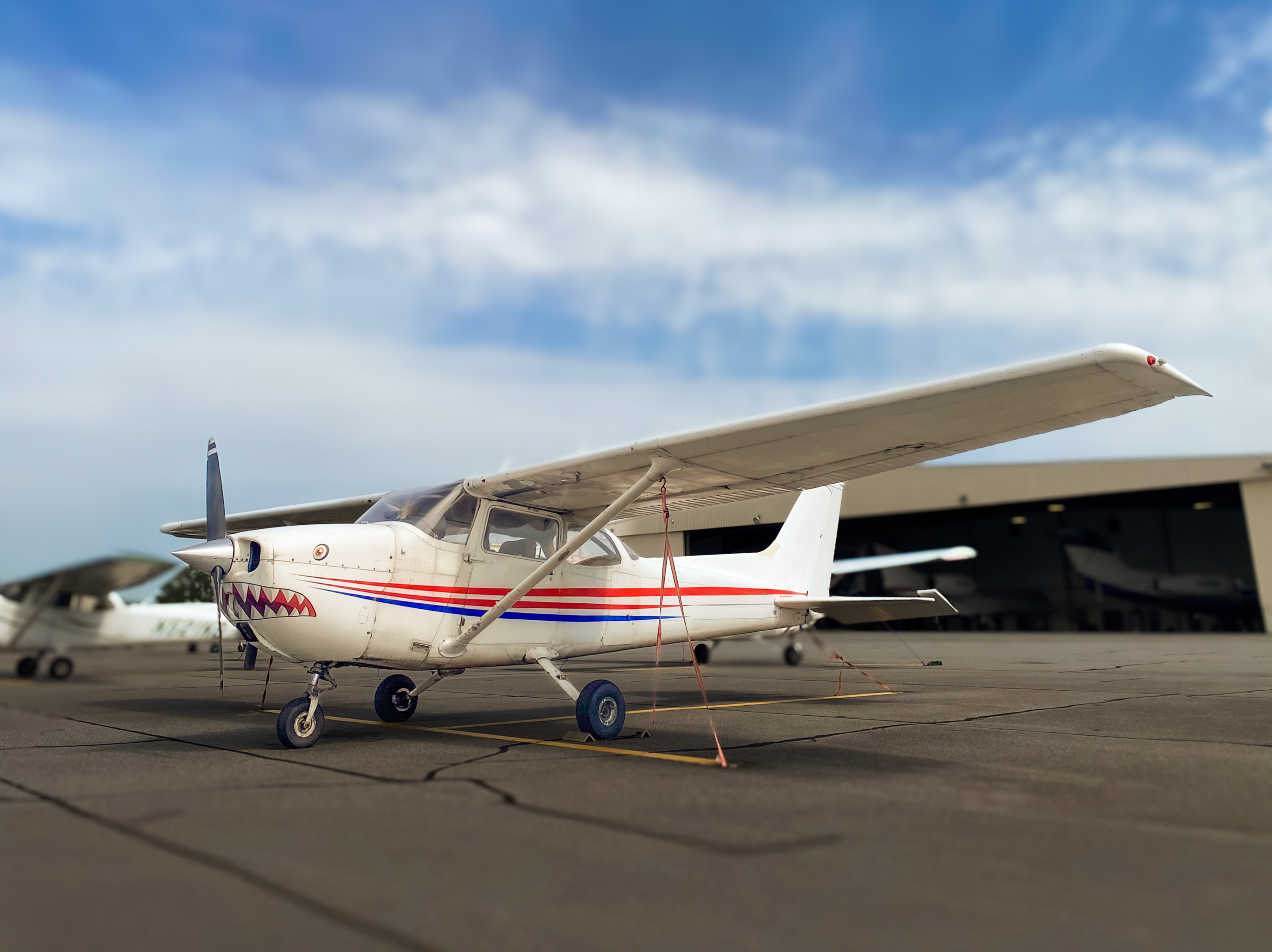 n967jr no tail number 2.webp